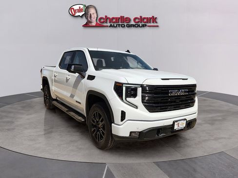 New 2026 GMC Sierra 1500 Elevation w/ Elevation Premium Package image 7