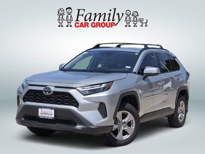Used 2025 Toyota RAV4 XLE w/ Convenience Package