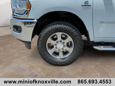 Used 2024 RAM 2500 Big Horn w/ Off Road Package AWD/4WD image 9