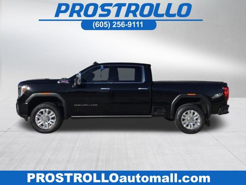 Used 2021 GMC Sierra 3500 Denali w/ Denali Ultimate Package image 1