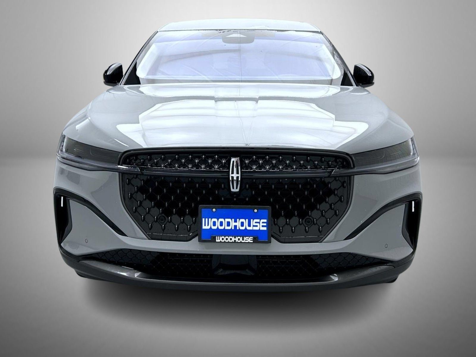 Used 2026 Lincoln Nautilus Premier w/ Jet Appearance Package AWD/4WD image 2