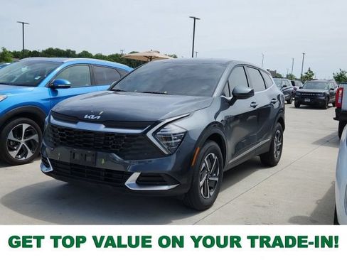 Used 2025 Kia Sportage LX AWD/4WD image 1