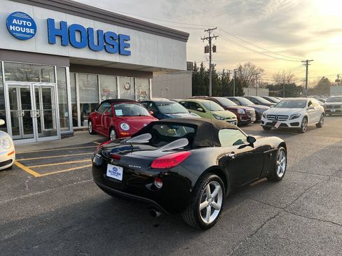 Used 2009 Pontiac Solstice Convertible w/ Preferred Package RWD image 12