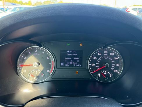 Used 2020 Kia Optima LX FWD image 14