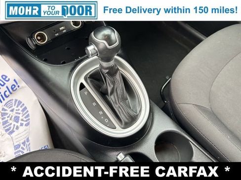 Used 2016 Kia Soul image 18