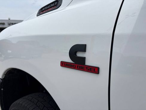 New 2026 RAM 3500 Tradesman AWD/4WD image 23