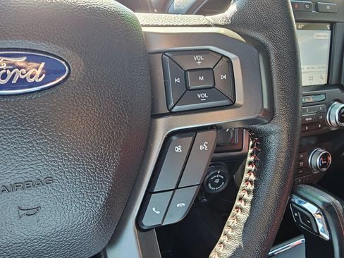 Used 2019 Ford F150 Lariat w/ Equipment Group 502A Luxury AWD/4WD image 25