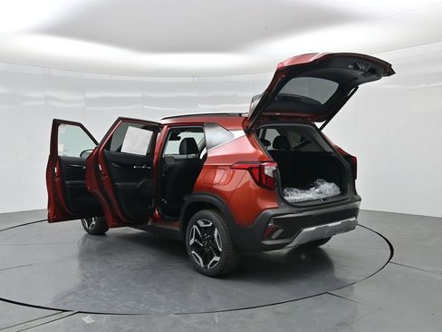 New 2026 Kia Seltos SX AWD/4WD image 46