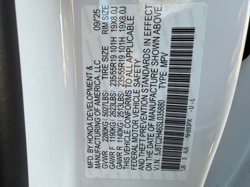 Certified 2025 Acura RDX Base image 32
