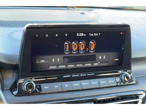 Used 2022 Kia Seltos SX w/ Sunroof Package image 26