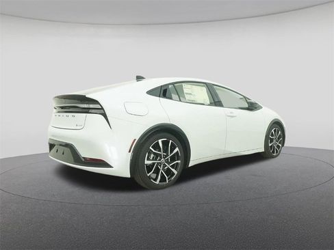 New 2026 Toyota Prius XSE image 25