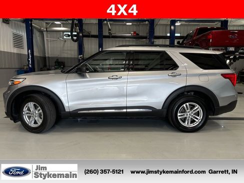Used 2020 Ford Explorer XLT w/ Comfort Package AWD/4WD image 5