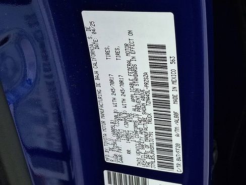 Certified 2025 Toyota Tacoma SR5 AWD/4WD image 26