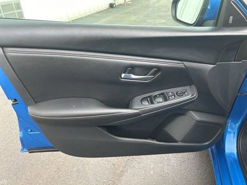 Used 2024 Nissan Sentra SV image 11