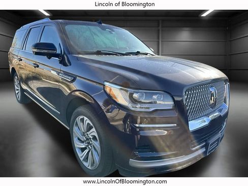 Used 2023 Lincoln Navigator L Reserve image 6