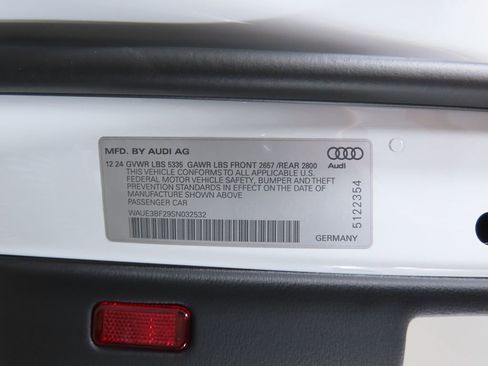 Used 2025 Audi A6 Premium Plus w/ Premium Plus Package image 33