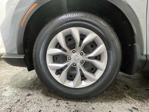 Used 2023 Honda CR-V LX image 10
