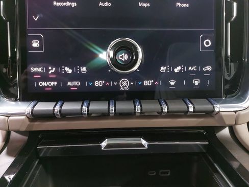 New 2026 GMC Yukon Denali w/ Advanced Technology Package AWD/4WD image 21