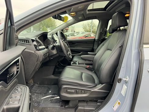 Used 2023 Honda Odyssey Touring image 24
