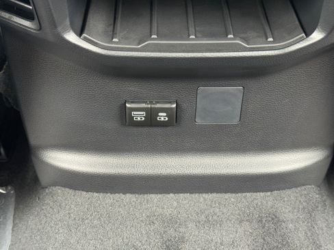 Used 2025 Toyota Tundra SR5 image 32