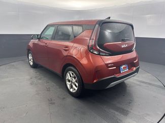 Used 2023 Kia Soul LX w/ LX Technology Package video 3