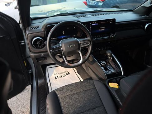 Certified 2025 Chevrolet Colorado Z71 AWD/4WD image 8