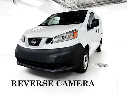 Used 2016 Nissan NV200 S w/ Cruise Control Package image 1