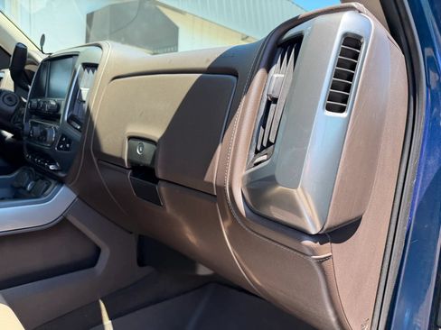 Used 2017 Chevrolet Silverado 1500 LTZ Z71 w/ LTZ Plus Package AWD/4WD image 13