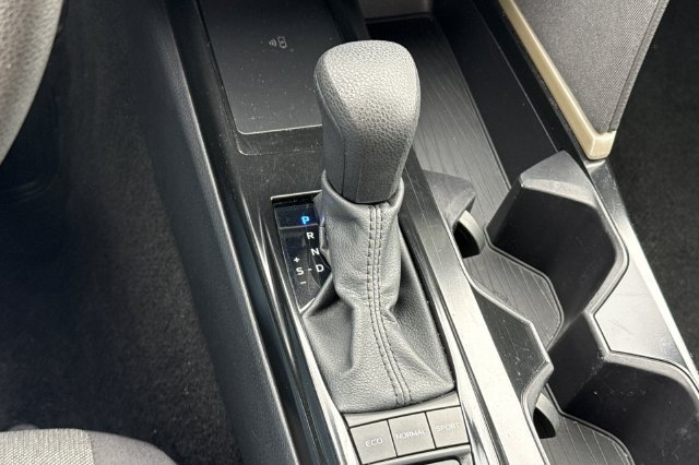 Used 2025 Toyota Camry LE FWD image 26