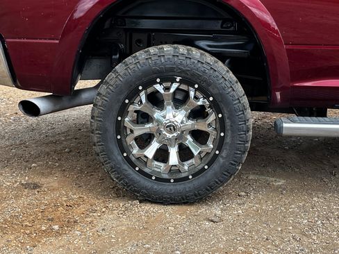 Used 2018 RAM 2500 Longhorn image 14