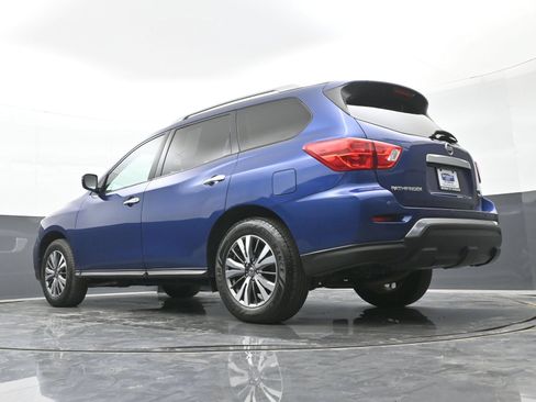 Used 2020 Nissan Pathfinder SV AWD/4WD image 40