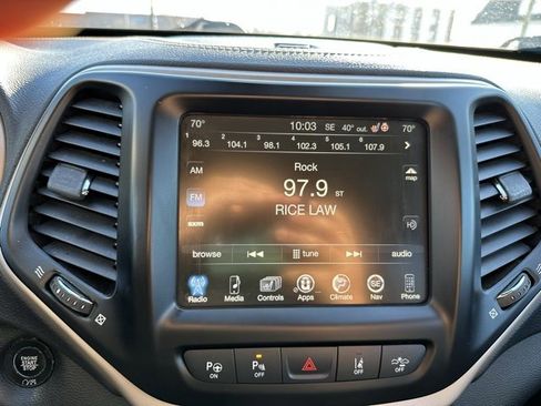 Used 2017 Jeep Cherokee High Altitude w/ Technology Group image 42