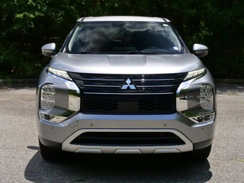 Used 2022 Mitsubishi Outlander SE FWD image 5