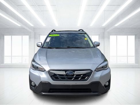 Used 2023 Subaru Crosstrek 2.5i Limited AWD/4WD image 8
