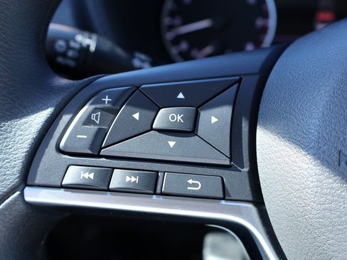 New 2025 Nissan Sentra SV image 10