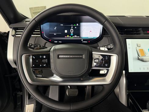 New 2026 Land Rover Range Rover SE AWD/4WD image 17