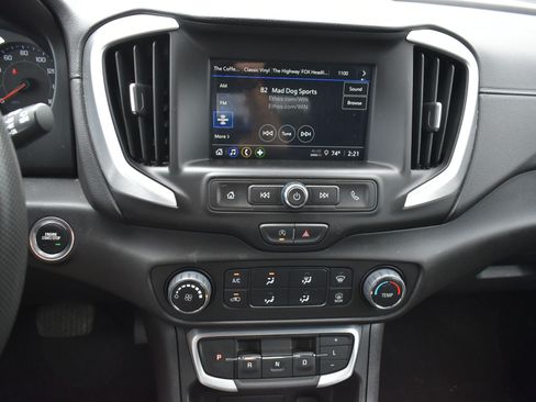 Used 2023 GMC Terrain SLE w/ Driver Convenience Package AWD/4WD image 27