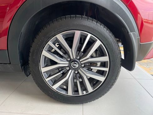 Certified 2021 Nissan Kicks SV FWD image 15