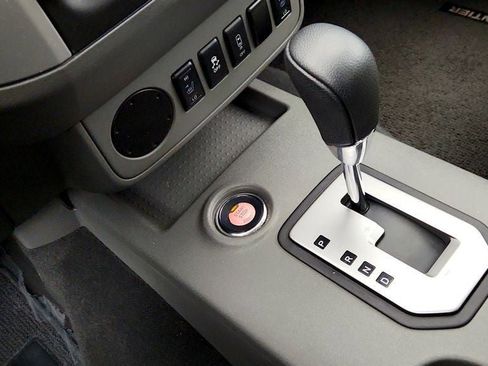 Used 2021 Nissan Frontier SV RWD image 16