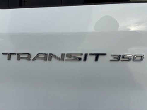 Used 2023 Ford Transit 350 XLT image 8