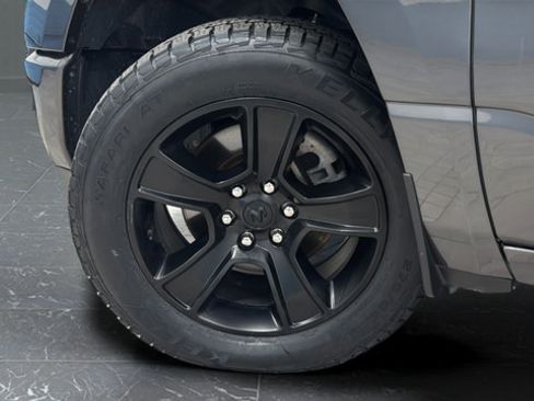 Used 2020 RAM 1500 Big Horn AWD/4WD image 35