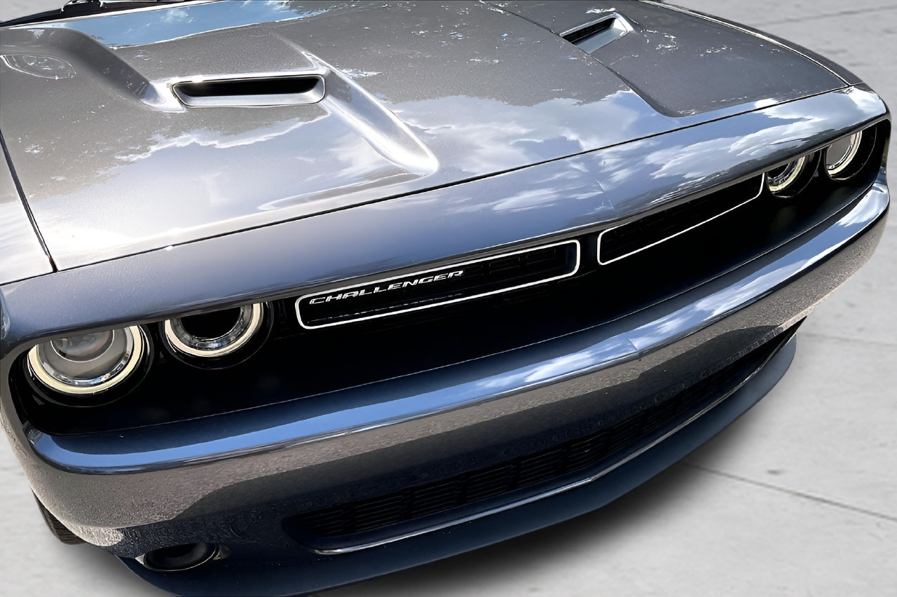 Used 2023 Dodge Challenger SXT RWD image 30