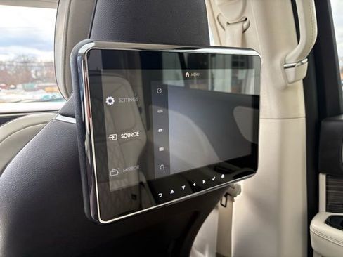 Used 2021 Lincoln Navigator L Black Label w/ Special Edition Package image 34