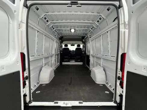 Used 2023 RAM ProMaster 3500 w/ Driver Convenience Group FWD image 26