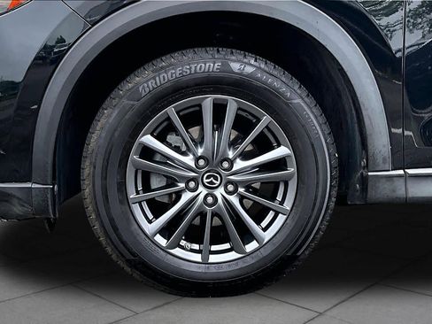 Used 2019 MAZDA CX-5 Touring FWD image 11