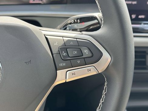 New 2026 Volkswagen Tiguan SE AWD/4WD image 19