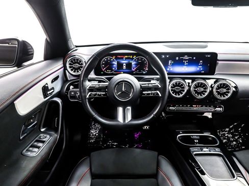 Used 2024 Mercedes-Benz CLA 250 image 5
