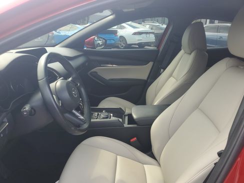 Used 2024 MAZDA MAZDA3 s FWD image 12