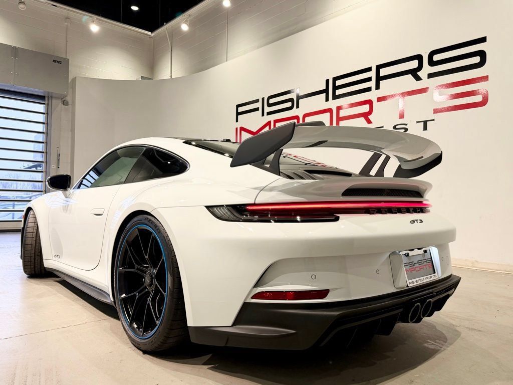 Used 2022 Porsche 911 GT3 w/ Extended Leather Package RWD image 14