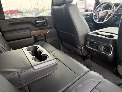 Used 2023 Chevrolet Silverado 2500 High Country image 25